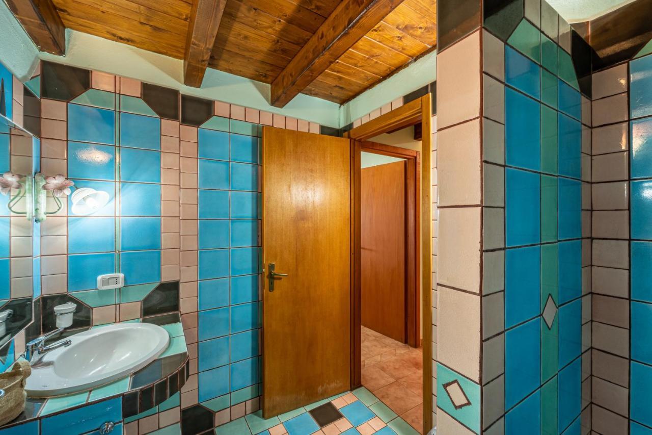 Casa Vacanza Su Cuili กอนเนซา ภายนอก รูปภาพ